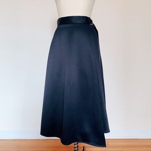 Navy satin midi skirt, size 34 (xs or us 2/4)